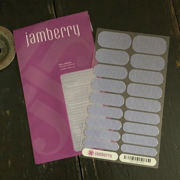 Jamberry Blue and White Striped Nail Wraps - Navy Skinny - Picture 2 of 8